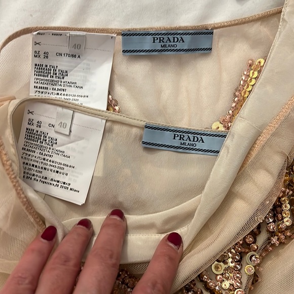 Prada sequin skirt 💓 - Picture 8 of 17